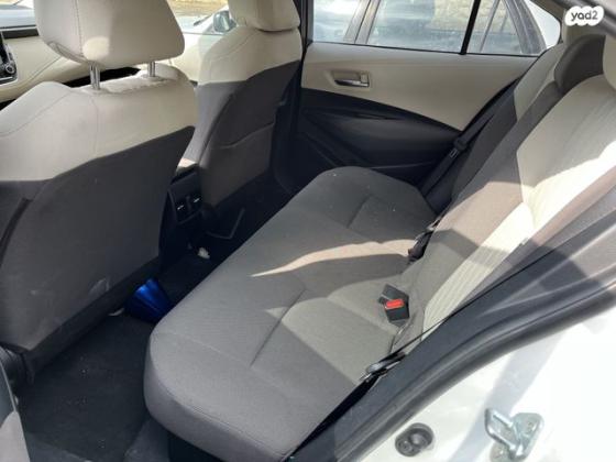 טויוטה קורולה הייבריד Lounge סדאן אוט' 1.8 (98 כ''ס) בנזין 2019 למכירה בירושלים