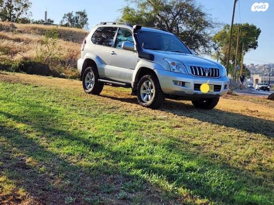 טויוטה לנד קרוזר קצר 4X4 Luxury אוט' דיזל 3.0 (166 כ''ס) דיזל 2003 למכירה בטבריה