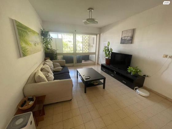 הנדיב 21 (מרכז)