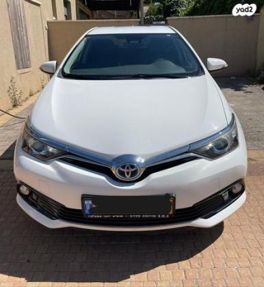 טויוטה אוריס הייבריד TSS הייבריד אוט' 1.8 (99 כ"ס) בנזין 2017 למכירה בפרדס חנה כרכור