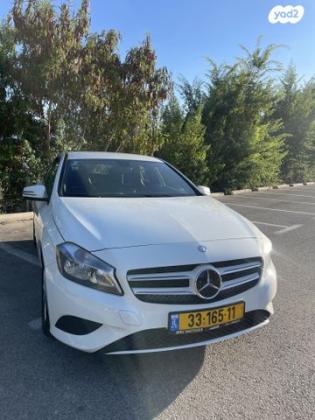 מרצדס A-Class A180 Style סדאן אוט' 1.6 (122 כ''ס) בנזין 2014 למכירה בכרמיאל