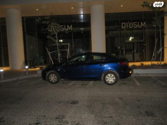 מאזדה i Active סדאן אוט' 1.6 (105 כ''ס) בנזין 2010 למכירה בבני ברק