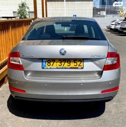 סקודה אוקטביה Ambition אוט' 1.2 (105 כ''ס) בנזין 2013 למכירה בפתח תקווה