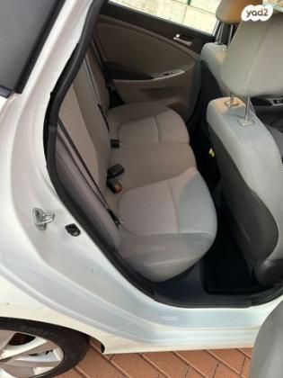 יונדאי i25 Premium אוט' 1.6 (124 כ"ס) בנזין 2012 למכירה בחיפה