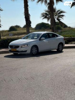 וולוו S60 T4 Kinetic אוט' 1.6 (180 כ''ס) בנזין 2014 למכירה בנתניה