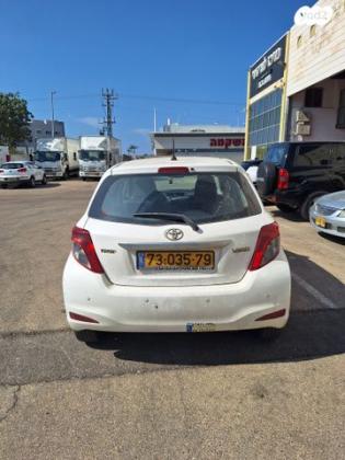 טויוטה יאריס Style אוט' 1.3 (99 כ"ס) בנזין 2012 למכירה בחריש