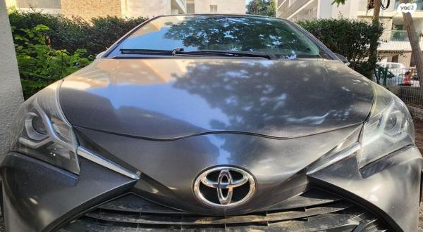 טויוטה יאריס Sol אוט' 1.5 (112 כ"ס) בנזין 2019 למכירה בפתח תקווה