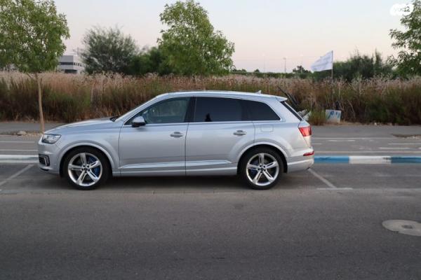 אאודי Q7 4X4 Superior הייבריד דיזל אוט' 5 מ' 3.0 (374 כ''ס) היברידי חשמל / דיזל 2018 למכירה ברחובות