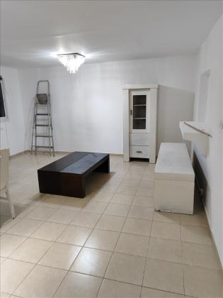 יחידת דיור 3 חדרים להשכרה בקרית גת | הגולן 14 | גליקסון