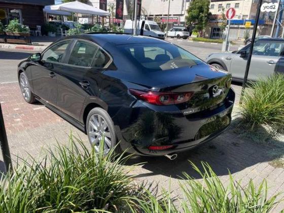 מאזדה i Spirit סדאן אוט' 2.0 (165 כ''ס) בנזין 2023 למכירה בנתניה