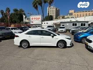 טויוטה קורולה הייבריד Sense סדאן אוט' 1.8 (98 כ''ס) בנזין 2020 למכירה בתל אביב יפו