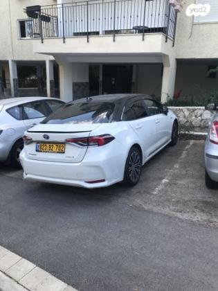 טויוטה קורולה הייבריד Limited סדאן אוט' 1.8 (98 כ''ס) בנזין 2022 למכירה בחיפה