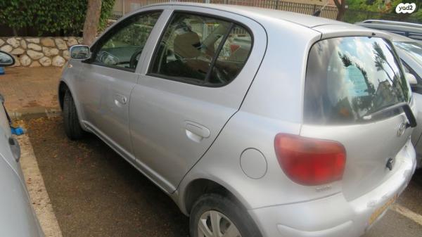 טויוטה יאריס Sol אוט' 1.3 (87 כ''ס) בנזין 2005 למכירה בגני תקווה