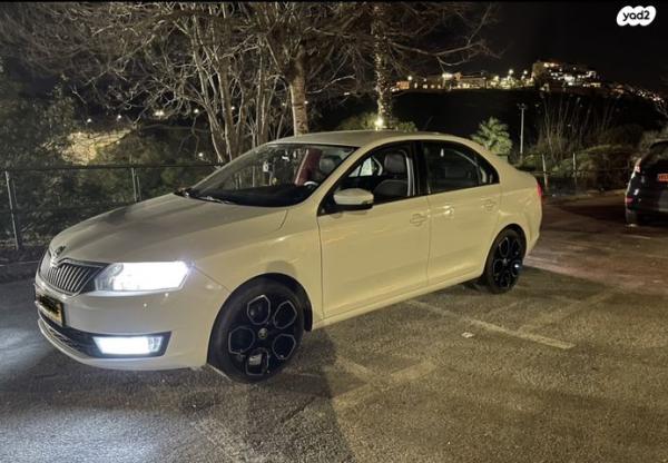 סקודה ראפיד Ambition אוט' 1.4 (125 כ"ס) בנזין 2016 למכירה בחיפה