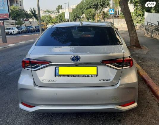 טויוטה קורולה הייבריד Sense סדאן אוט' 1.8 (98 כ''ס) בנזין 2020 למכירה בירושלים
