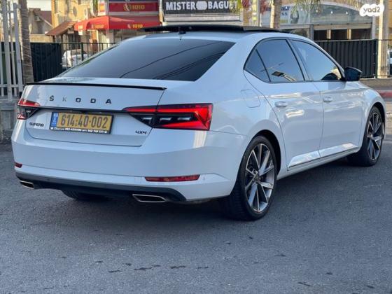 סקודה סופרב (2019 ואילך) 4X4 L&K אוט' 2.0 (280 כ''ס) בנזין 2021 למכירה בריינה