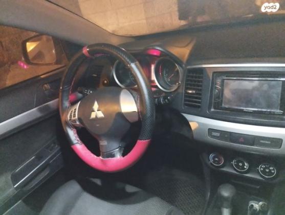 מיצובישי לנסר הדור החדש Invite אוט' 1.5 (109 כ''ס) בנזין 2011 למכירה בירושלים