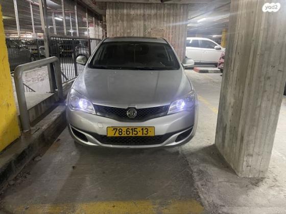 אם. ג'י. / MG 350 De Luxe אוט' 1.5 (105 כ"ס) בנזין 2013 למכירה בחיפה