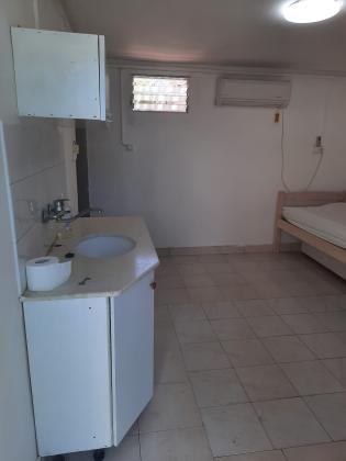 ד"ר אמיל זומרשטיין 20 (מרכז העיר)