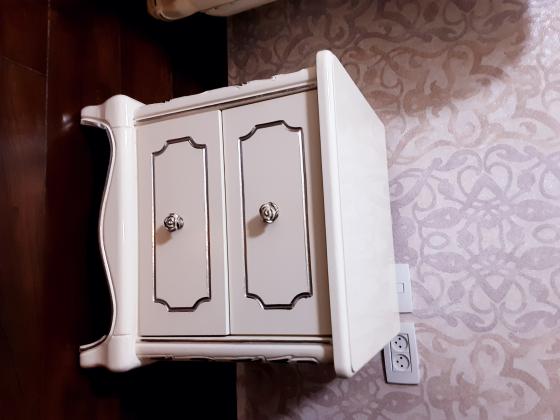 מיטה זוגית גדולה ברמה גבוהה