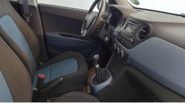 יונדאי i10 Insight ידני 1.0 (66 כ"ס) בנזין 2015 למכירה בגדרה