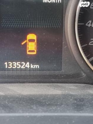 מיצובישי אאוטלנדר Instyle אוט' 7 מק' 2.0 (150 כ"ס) בנזין 2015 למכירה בקרית אונו