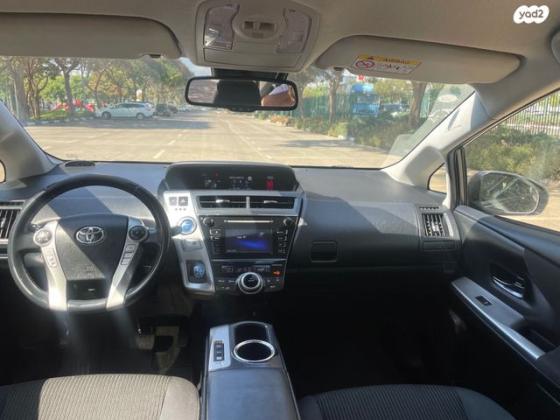 טויוטה פריוס פלוס הייבריד Active אוט' 1.8 (99 כ''ס) בנזין 2019 למכירה בנתניה