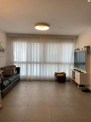 סמטת נוגה 8 (הדר)