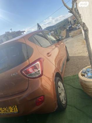 יונדאי i10 Insight אוט' 1.0 (66 כ"ס) בנזין 2014 למכירה בעספיא