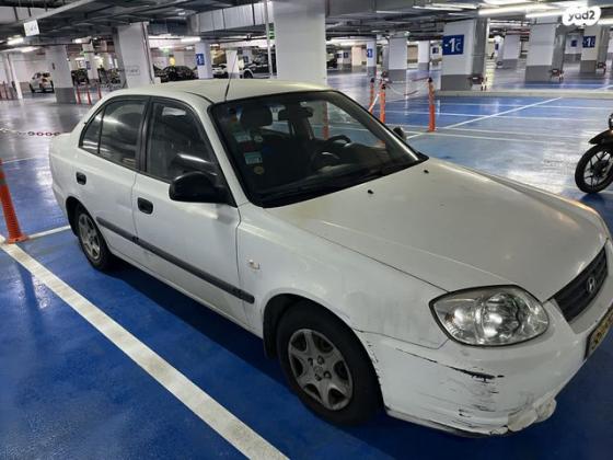 יונדאי אקסנט (עד 2012) Family GL אוט' 5 דל' 1.5 (91 כ''ס) בנזין 2006 למכירה בתל אביב יפו