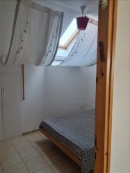 דירה 2 חדרים להשכרה באריאל | דרך הציונות | אלמוג