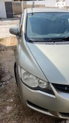 הונדה סיוויק סדאן החדשה LS אוט' 1.8 (140 כ''ס) בנזין 2007 למכירה