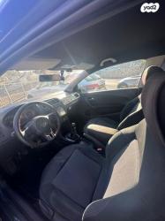 פולקסווגן פולו Young ידני 3 דל' 1.4 (85 כ''ס) בנזין 2012 למכירה בנ