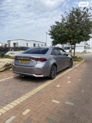 טויוטה קורולה הייבריד Limited סדאן אוט' 1.8 (98 כ''ס) בנזין 2019 ל