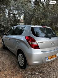 יונדאי i20 Inspire אוט' 1.4 (100 כ"ס) [2009-2015] בנזין 2011 למכירה במולד