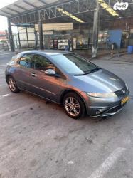 הונדה סיוויק האצ'בק החדשה Comfort אוט' 1.8 (140 כ''ס) בנזין 2011 למ