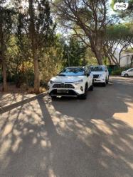 טויוטה RAV4 הייבריד E-motion Sky הייבריד אוט' 2.5 (178 כ''ס) בנזין 202