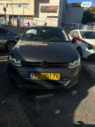 פולקסווגן פולו Young ידני 3 דל' 1.4 (85 כ''ס) בנזין 2012 למכירה בנ