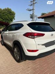 יונדאי טוסון Premium אוט' בנזין 2.0 (155 כ"ס) בנזין 2016 למכירה בח