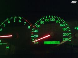 טויוטה קורולה Sun אוט' 1.6 (110 כ''ס) בנזין 2005 למכירה בבני ברק