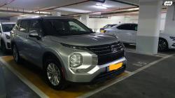 מיצובישי אאוטלנדר Executive אוט' 7 מק' 2.5 (181 כ"ס) בנזין 2022 למכי