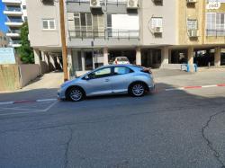 הונדה סיוויק האצ'בק החדשה Comfort אוט' 1.8 (142 כ''ס) בנזין 2015 למ