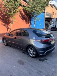 הונדה סיוויק האצ'בק החדשה Comfort אוט' 1.8 (140 כ''ס) בנזין 2011 למ