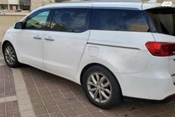 קיה קרניבל EX אוט' 8 מק' 3.3 (276 כ"ס) בנזין 2015 למכירה בגדרה