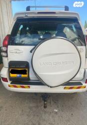 טויוטה לנד קרוזר ארוך 4X4 STD אוט' דיזל 8 מק' 3.0 (166 כ''ס) דיזל 2