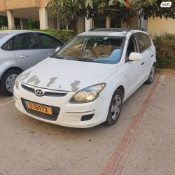 יונדאי i30CW Inspire סטיישן אוט' 1.6 (126 כ''ס) בנזין 2010 למכירה בבא