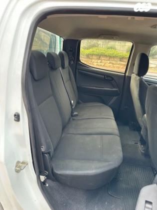 איסוזו 4X4 D-MAX 4X4 S דאבל קבינה אוט' דיזל 2.5 (163 כ''ס) דיזל 2016 למכירה בחולון