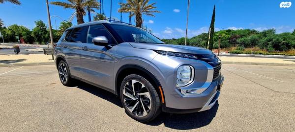 מיצובישי אאוטלנדר Instyle אוט' 7 מק' 2.5 (181 כ"ס) בנזין 2022 למכירה במודיעין מכבים רעות