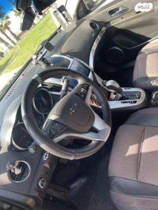 שברולט קרוז LT Turbo סדאן אוט' 1.4 (140 כ''ס) בנזין 2015 למכירה בעכו