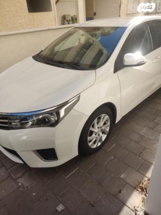 טויוטה קורולה Sun אוט' 1.6 (132 כ"ס) בנזין 2014 למכירה בקרית מוצקין